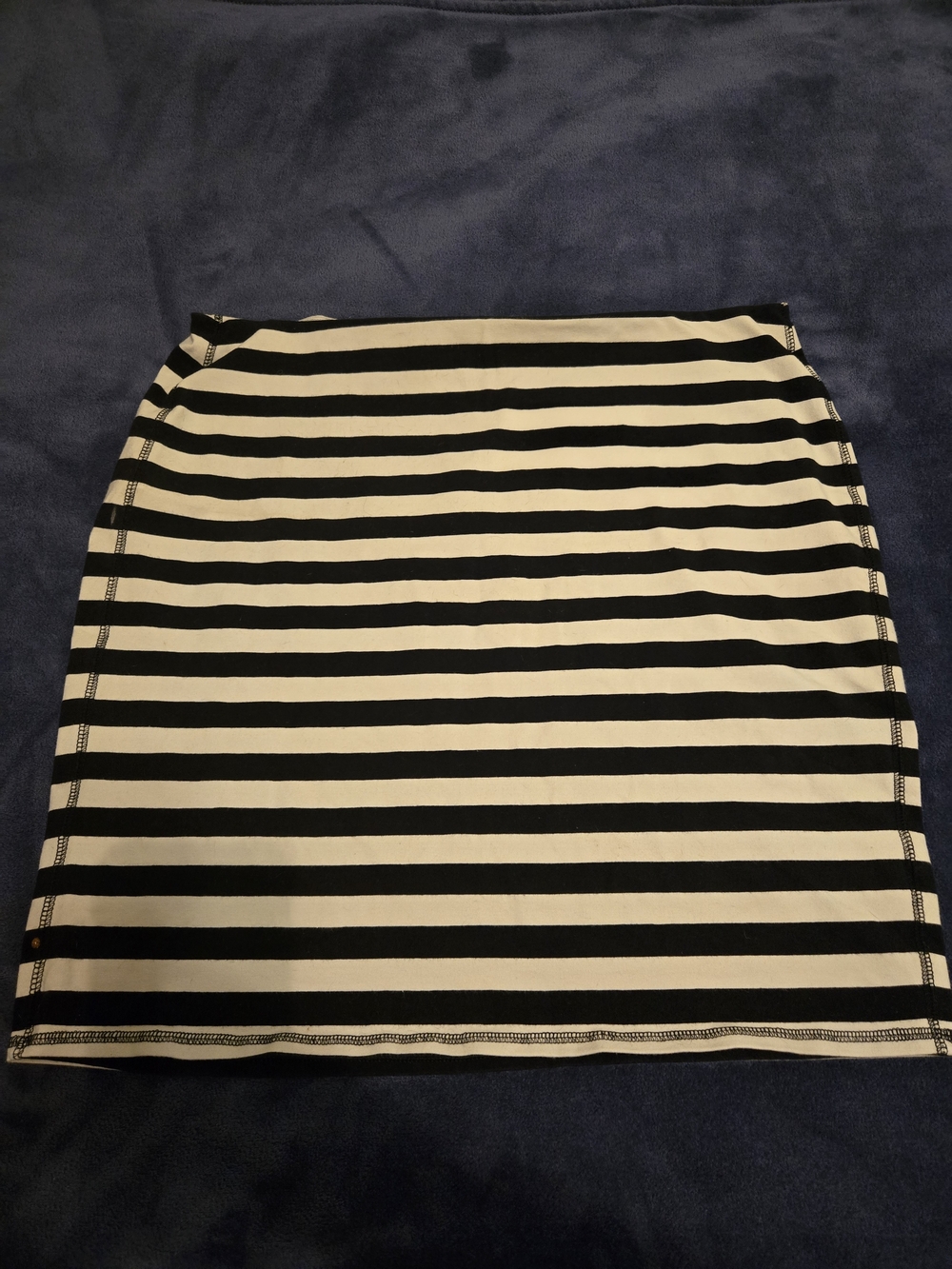 Old Navy Black and White Striped Mini Skirt